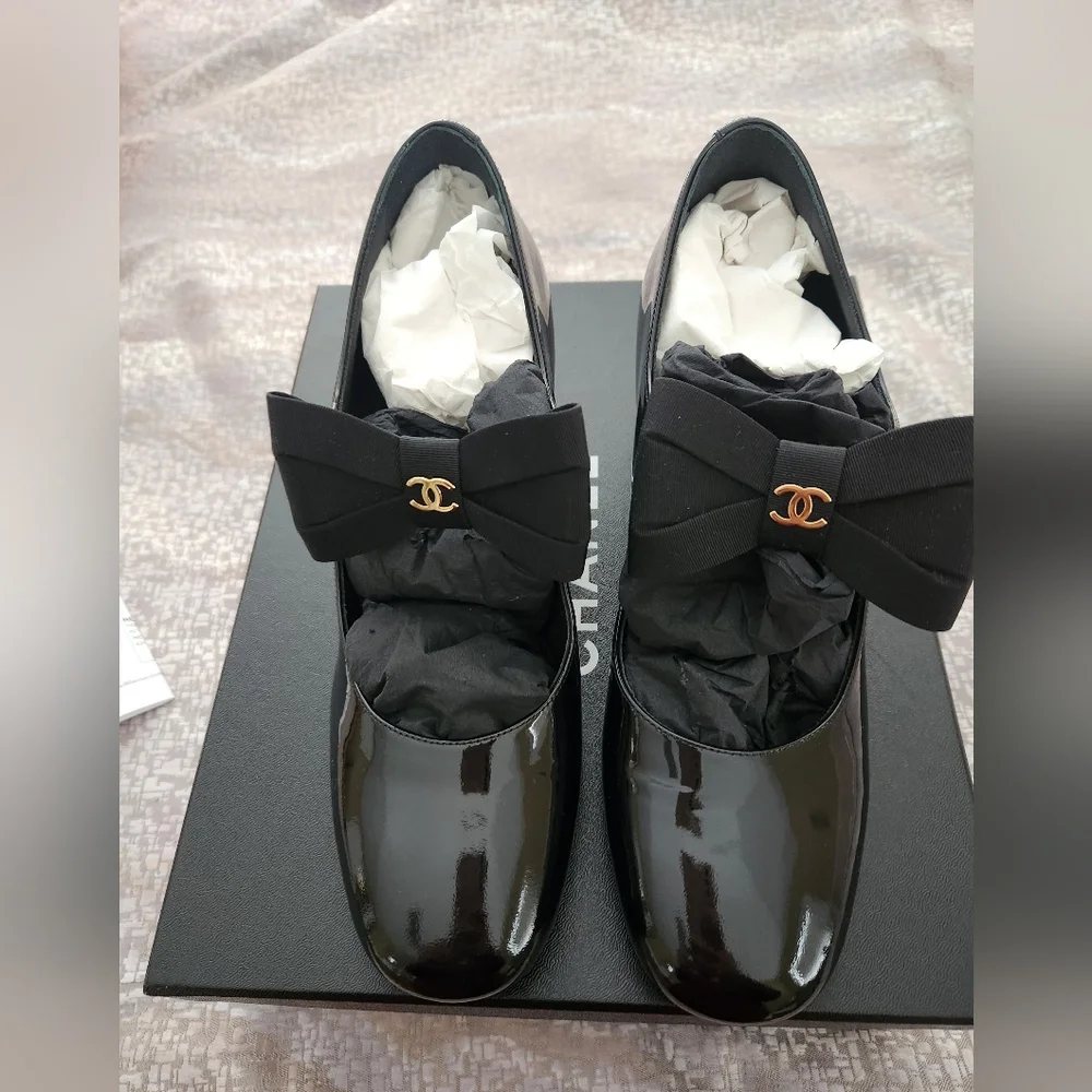 Bnib chanel mary janes 39.5 - Picture 1 of 5